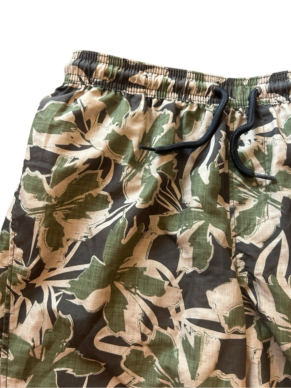 Zella New olive tarmac Pali floral lined swim shorts pockets Small activewear - Picture 12 of 12